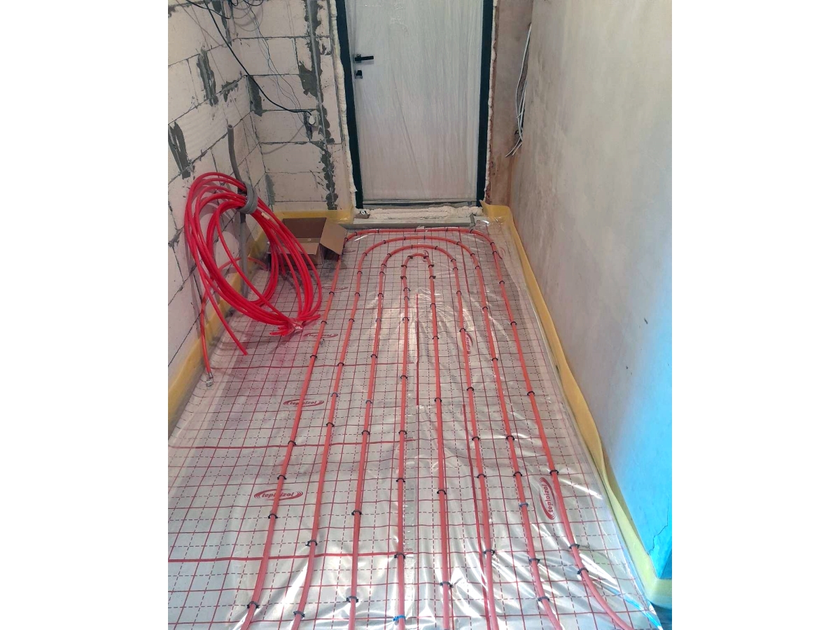 1-кім. квартира, Петриків