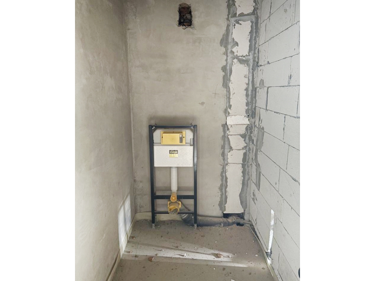 1-кім. квартира, Петриків