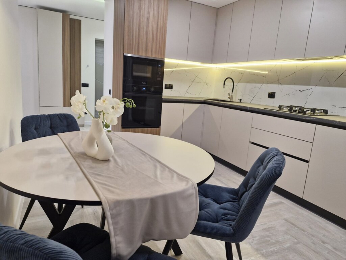 2-кім. квартира, Тернопіль, Кутківці, вул. Покрови (Бригадна)