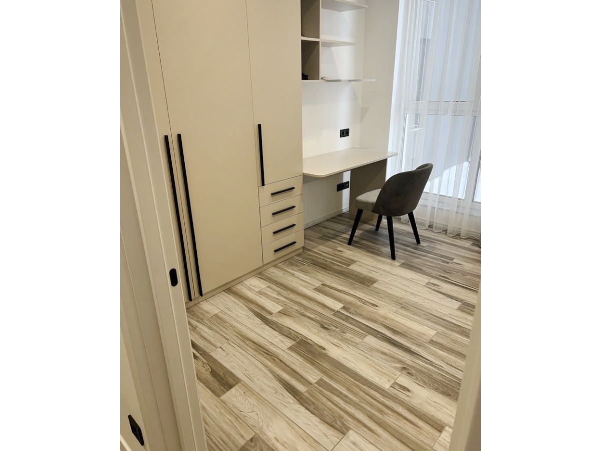 2-кім. квартира, Тернопіль, Центр, вул. Доли