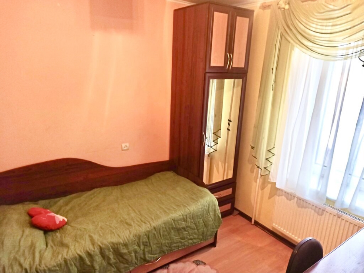 4-кім. квартира, Тернопіль, Центр, вул. Торговиця (Живова)