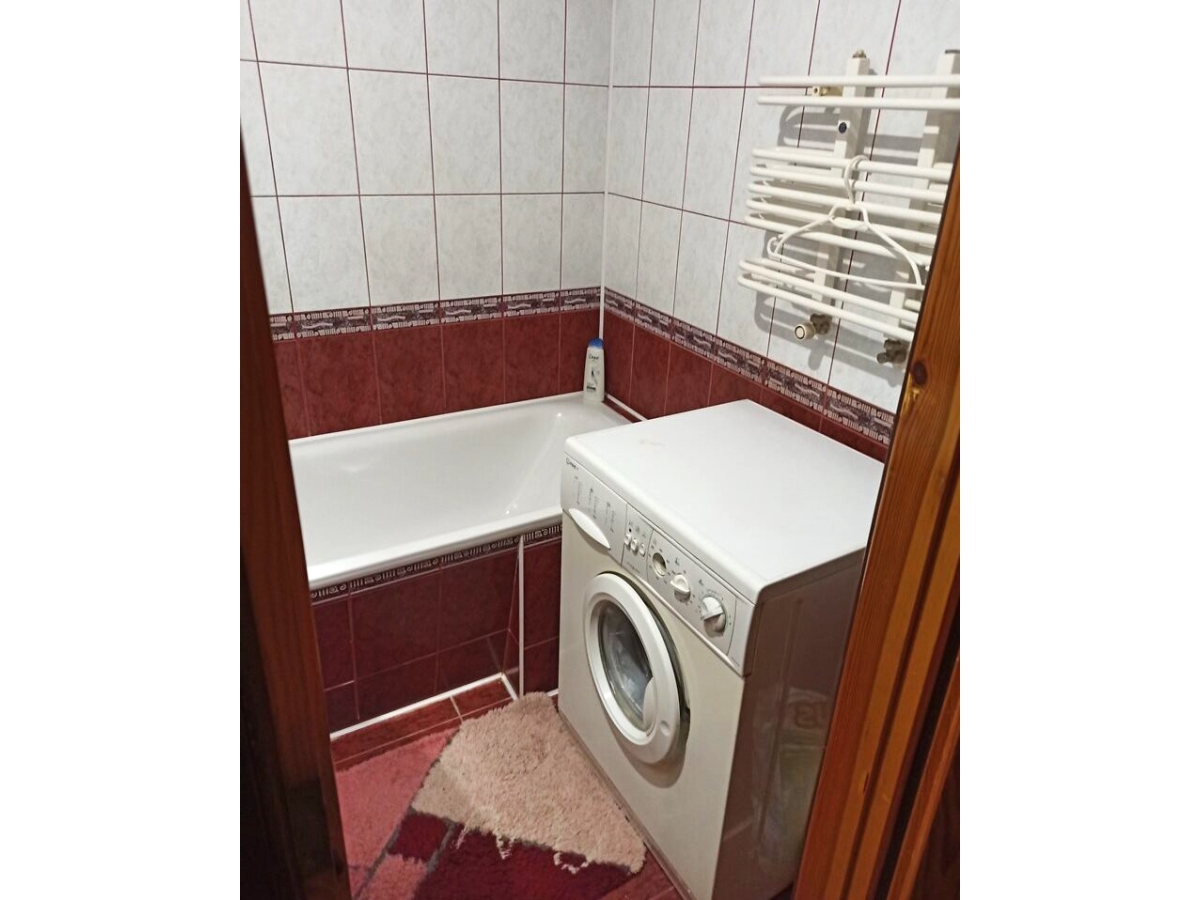 4-кім. квартира, Тернопіль, Центр, вул. Торговиця (Живова)