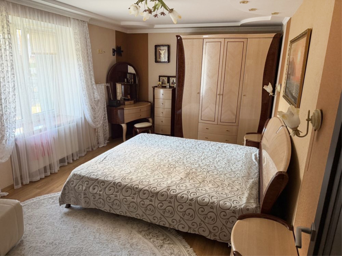 4-кім. квартира, Тернопіль, Дружба, вул. Карпенка