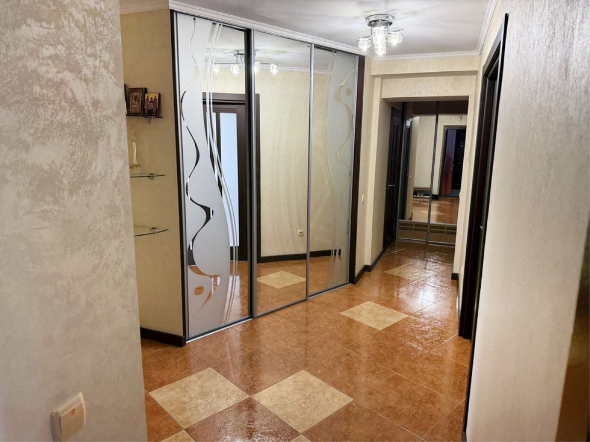 4-кім. квартира, Тернопіль, Дружба, вул. Карпенка