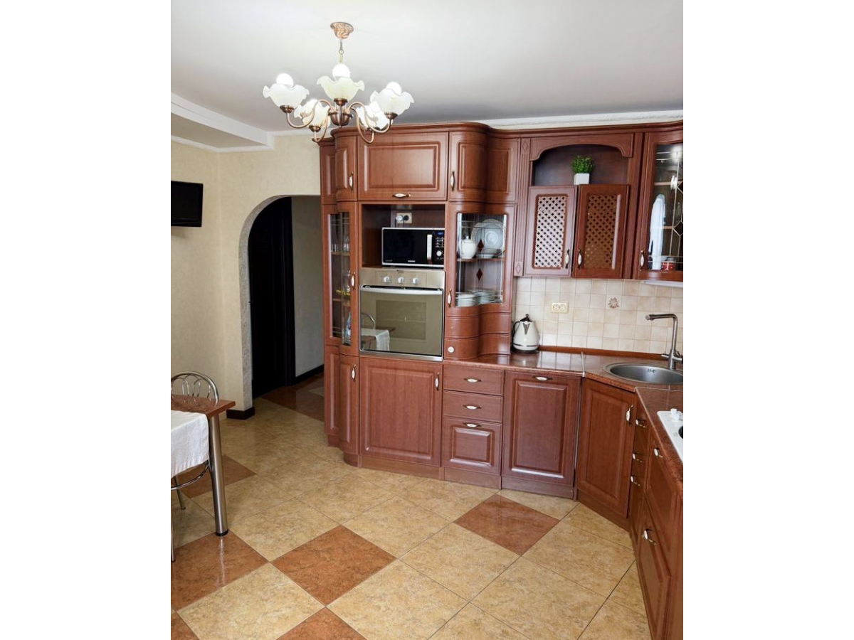 4-кім. квартира, Тернопіль, Дружба, вул. Карпенка