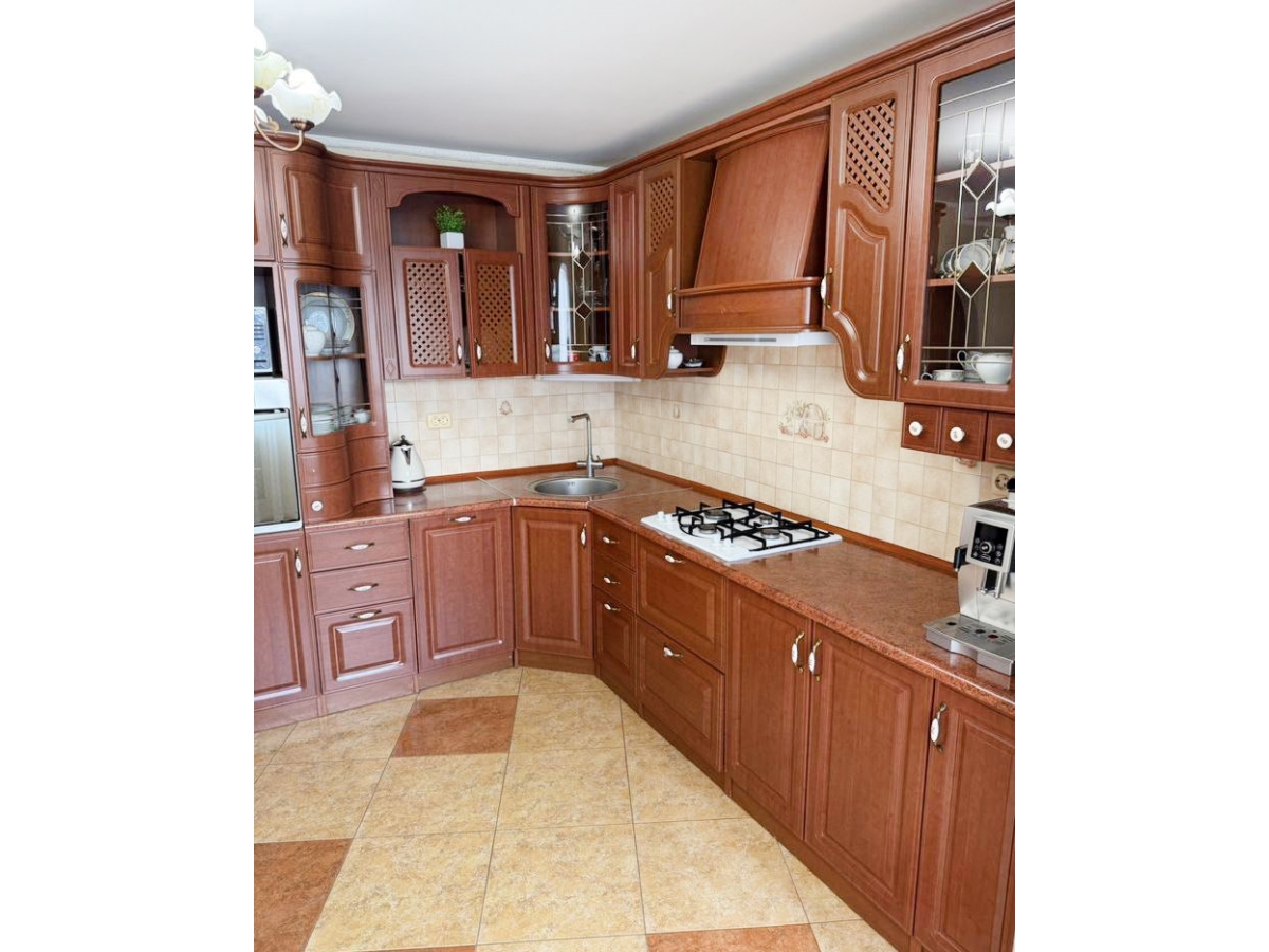 4-кім. квартира, Тернопіль, Дружба, вул. Карпенка