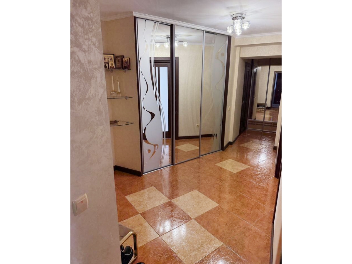 4-кім. квартира, Тернопіль, Дружба, вул. Карпенка