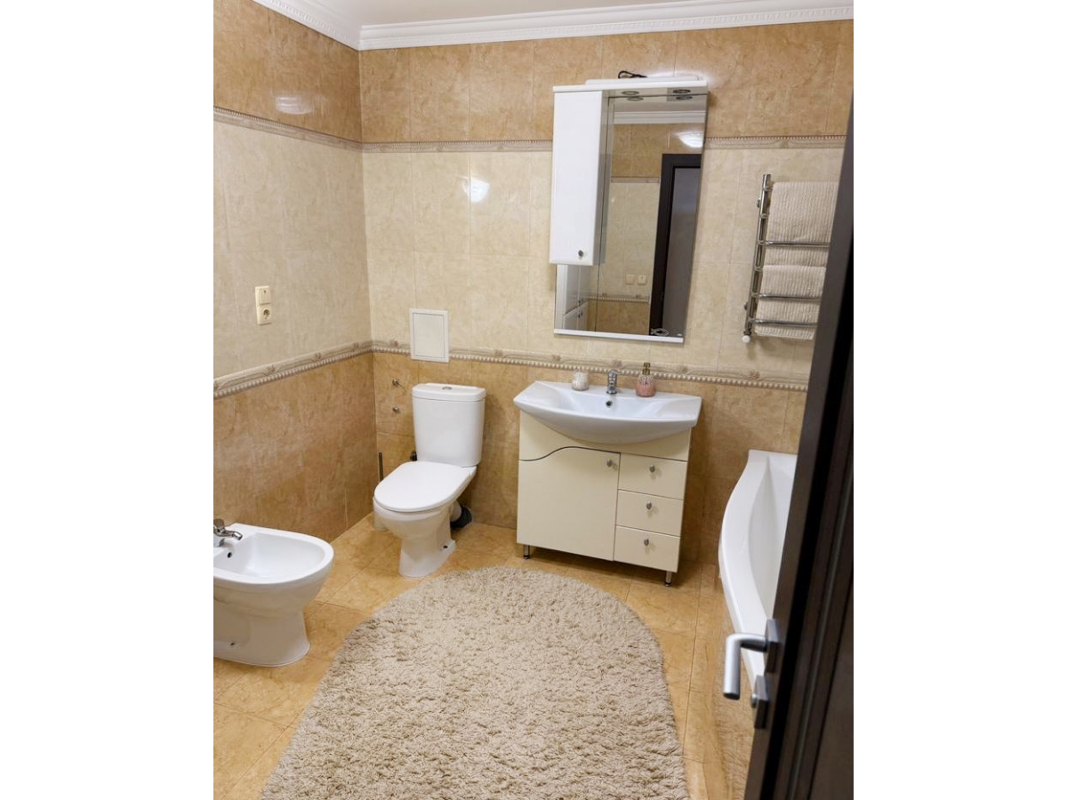 4-кім. квартира, Тернопіль, Дружба, вул. Карпенка