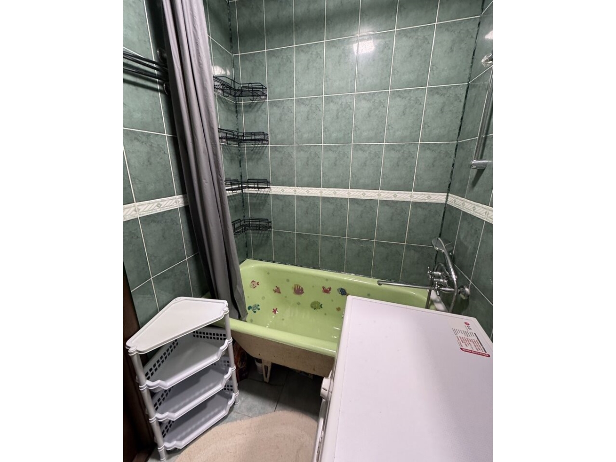 2-кім. квартира, Тернопіль, Центр, вул. Острозького