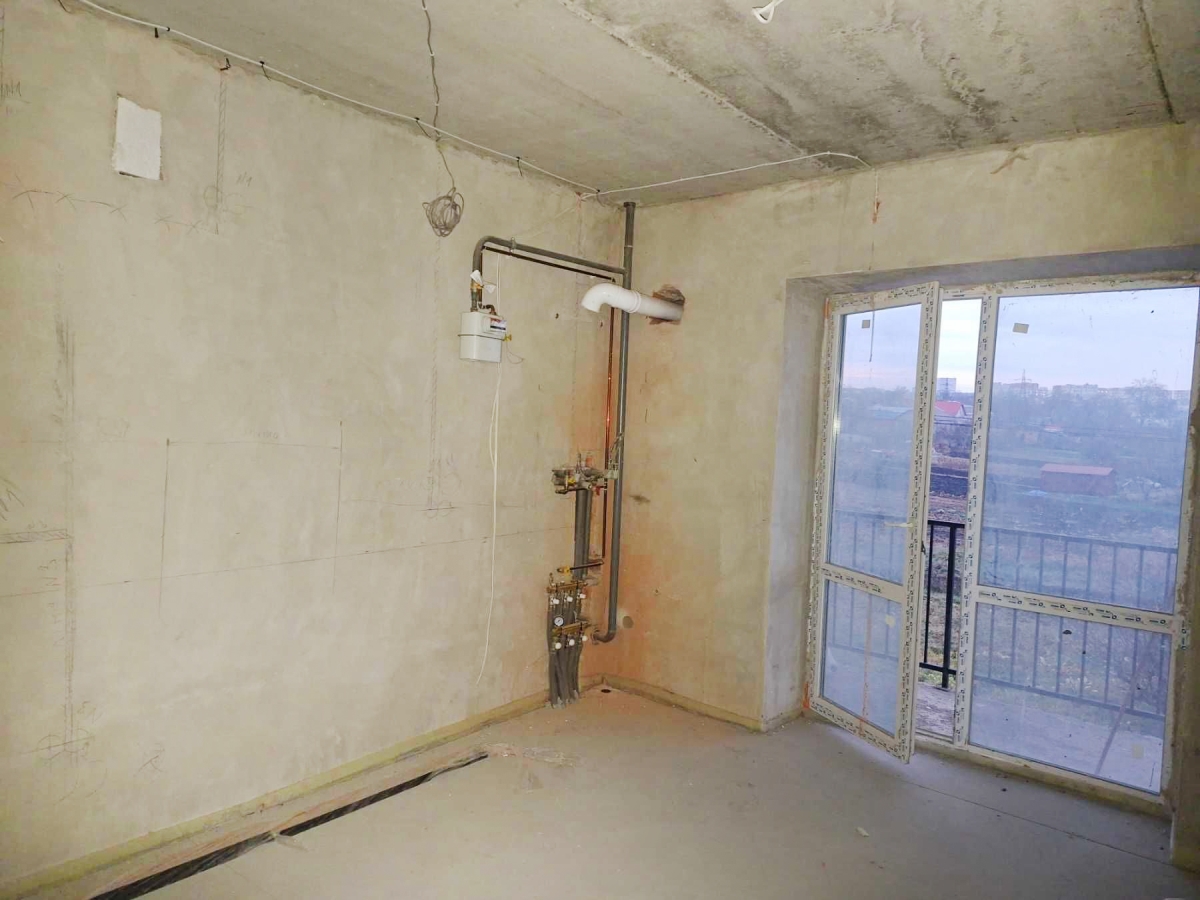 1-кім. квартира, Петриків