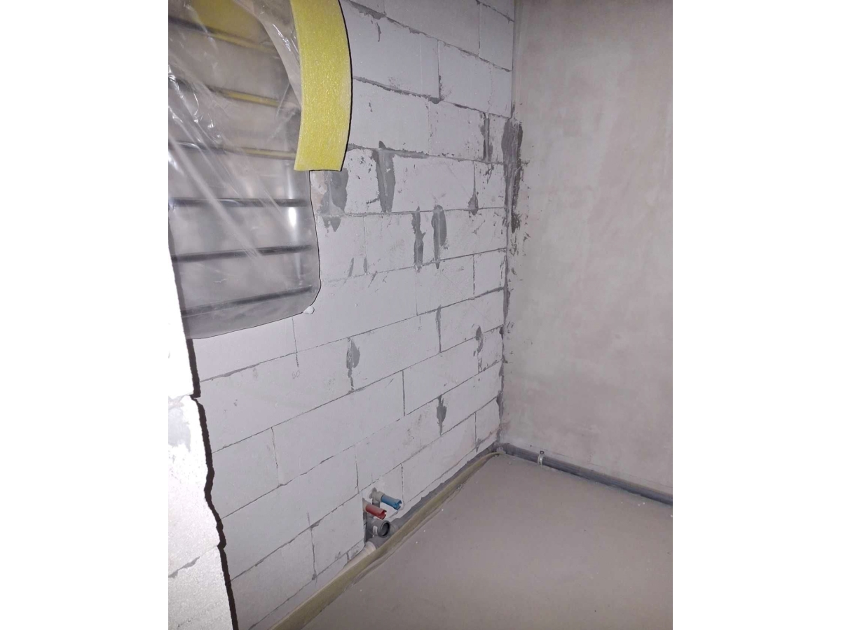 1-кім. квартира, Петриків