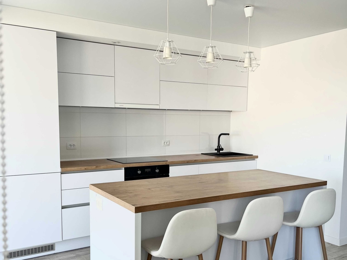 3-кім. квартира, Тернопіль, Канада, вул. Коновальця