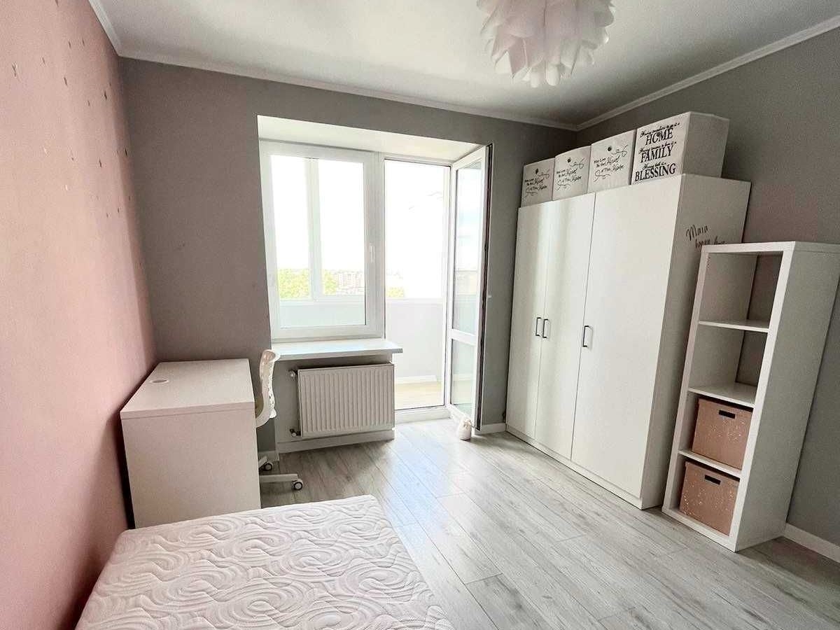 3-кім. квартира, Тернопіль, Канада, вул. Коновальця