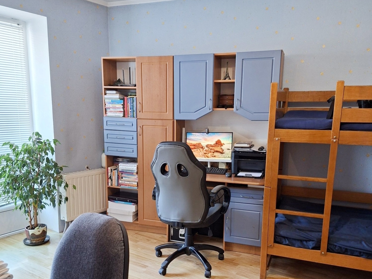 3-кім. квартира, Тернопіль, Центр, вул. Коллонтая