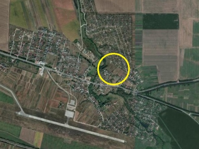 ділянка під забудову, Смиківці