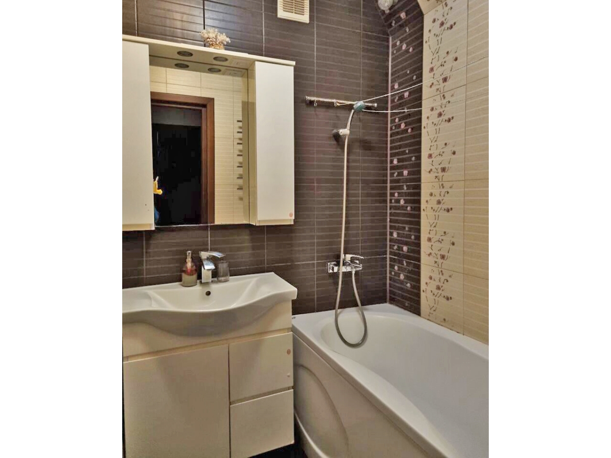 2-кім. квартира, Тернопіль, Дружба, вул. Карпенка