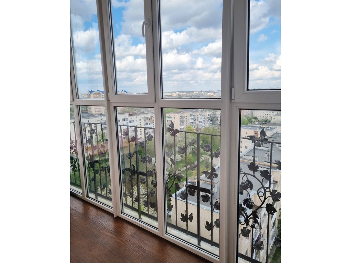 2-кім. квартира, Тернопіль, Дружба, вул. Карпенка