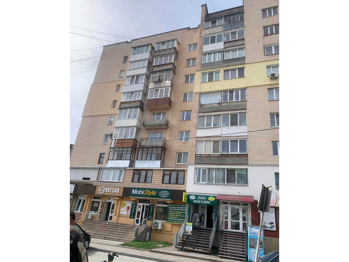 2-кім. квартира, Тернопіль, Центр, вул. Торговиця (Живова)