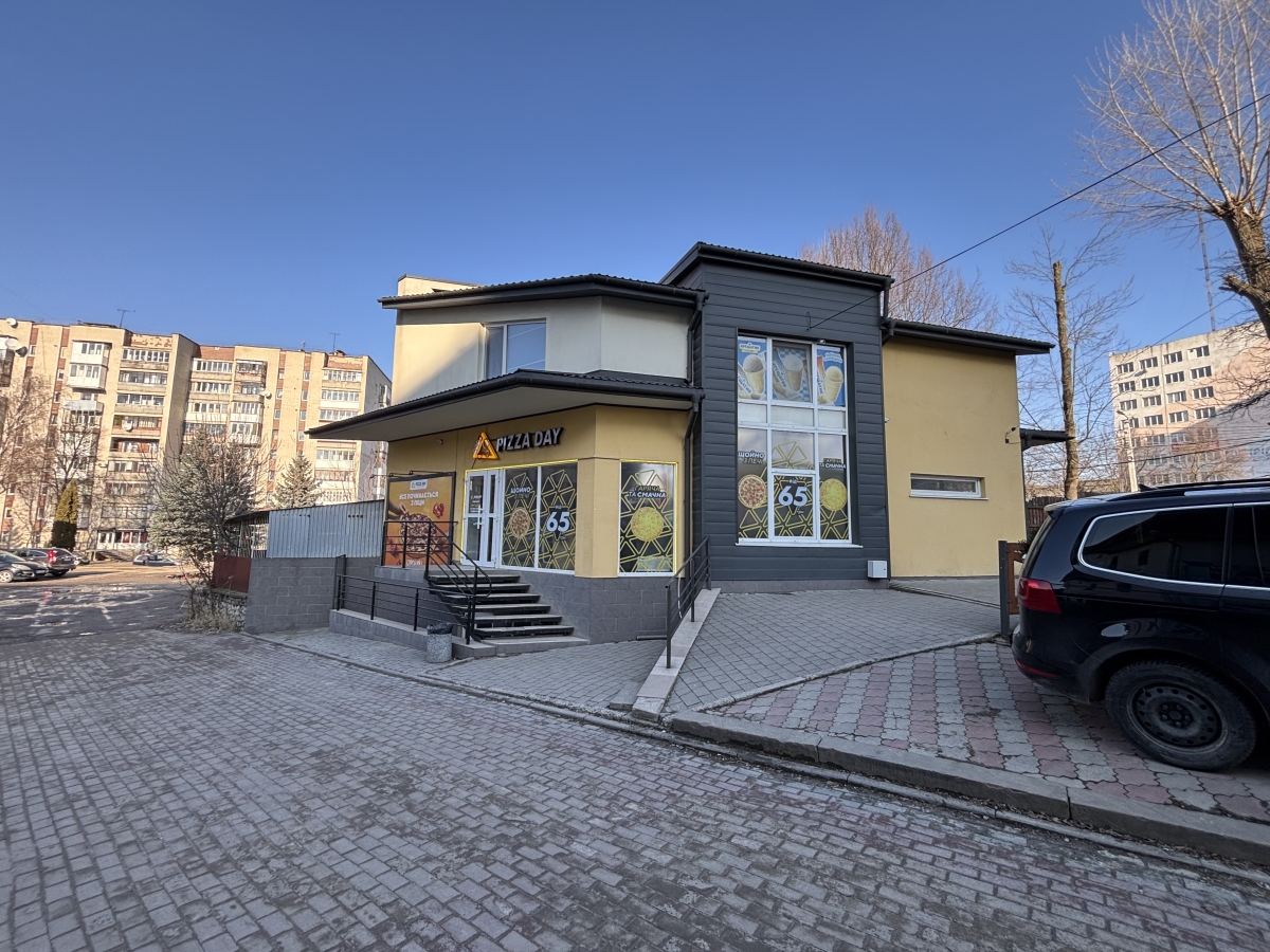 комерційне приміщення, Тернопіль, Бам, вул. 15 Квітня