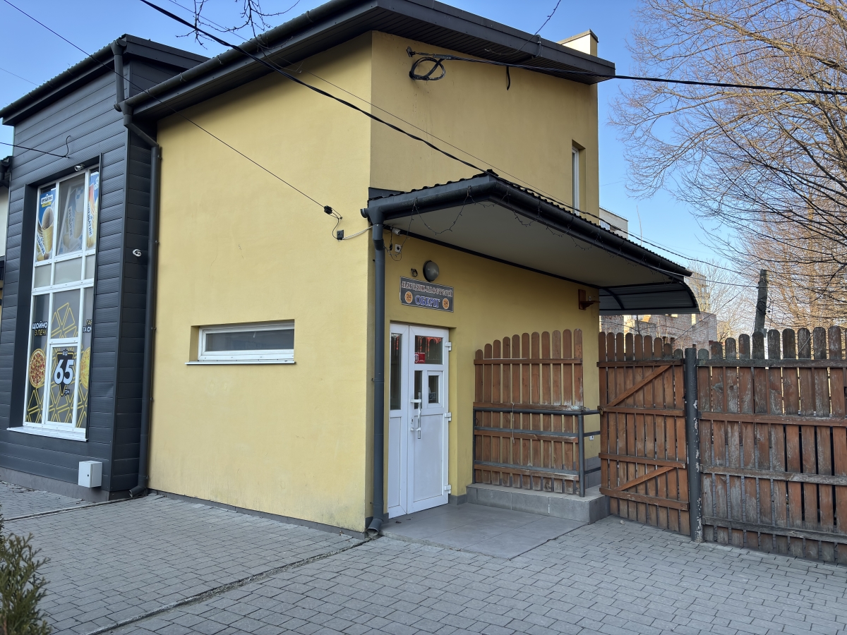 комерційне приміщення, Тернопіль, Бам, вул. 15 Квітня