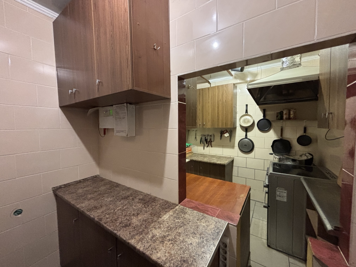 комерційне приміщення, Тернопіль, Бам, вул. 15 Квітня