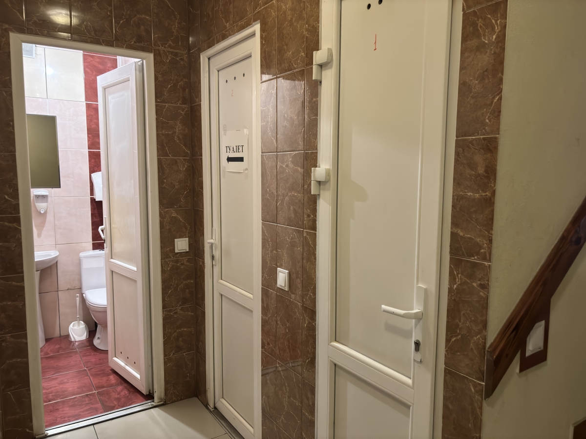 комерційне приміщення, Тернопіль, Бам, вул. 15 Квітня