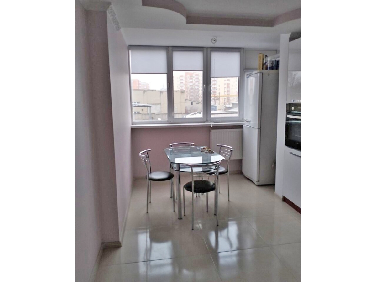 2-кім. квартира, Тернопіль, Дружба, вул. Тролейбусна