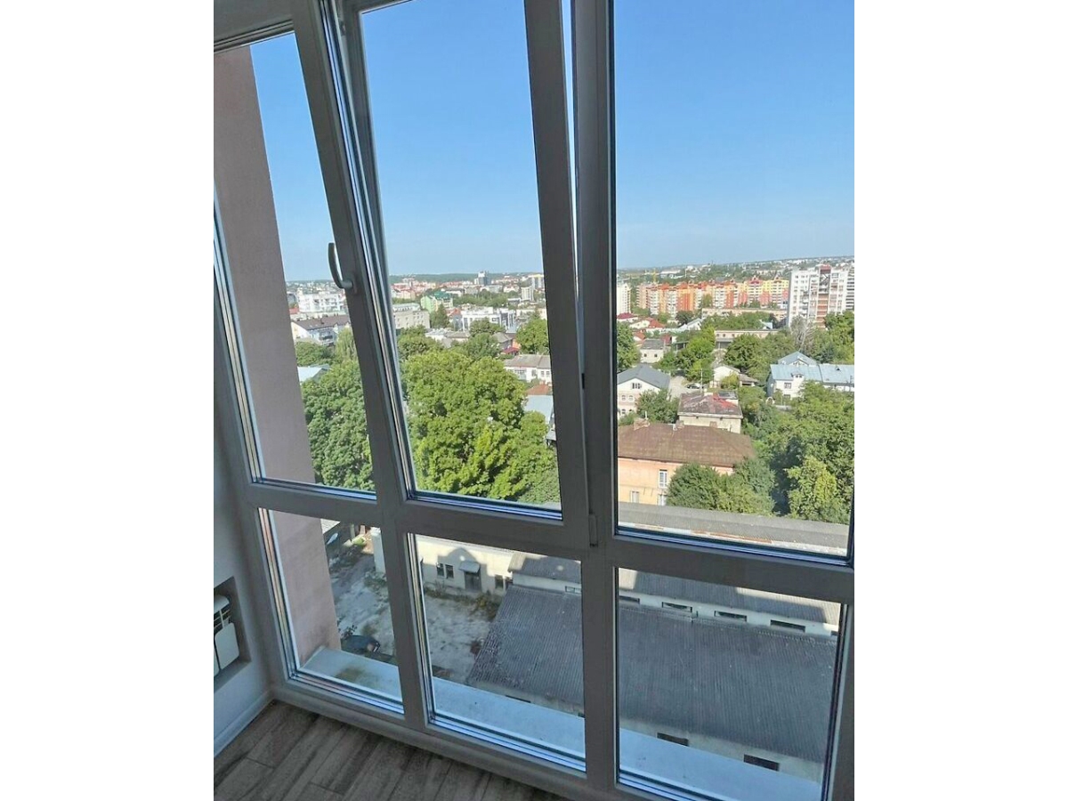 3-кім. квартира, Тернопіль, Старий парк, вул. Коцюбинського