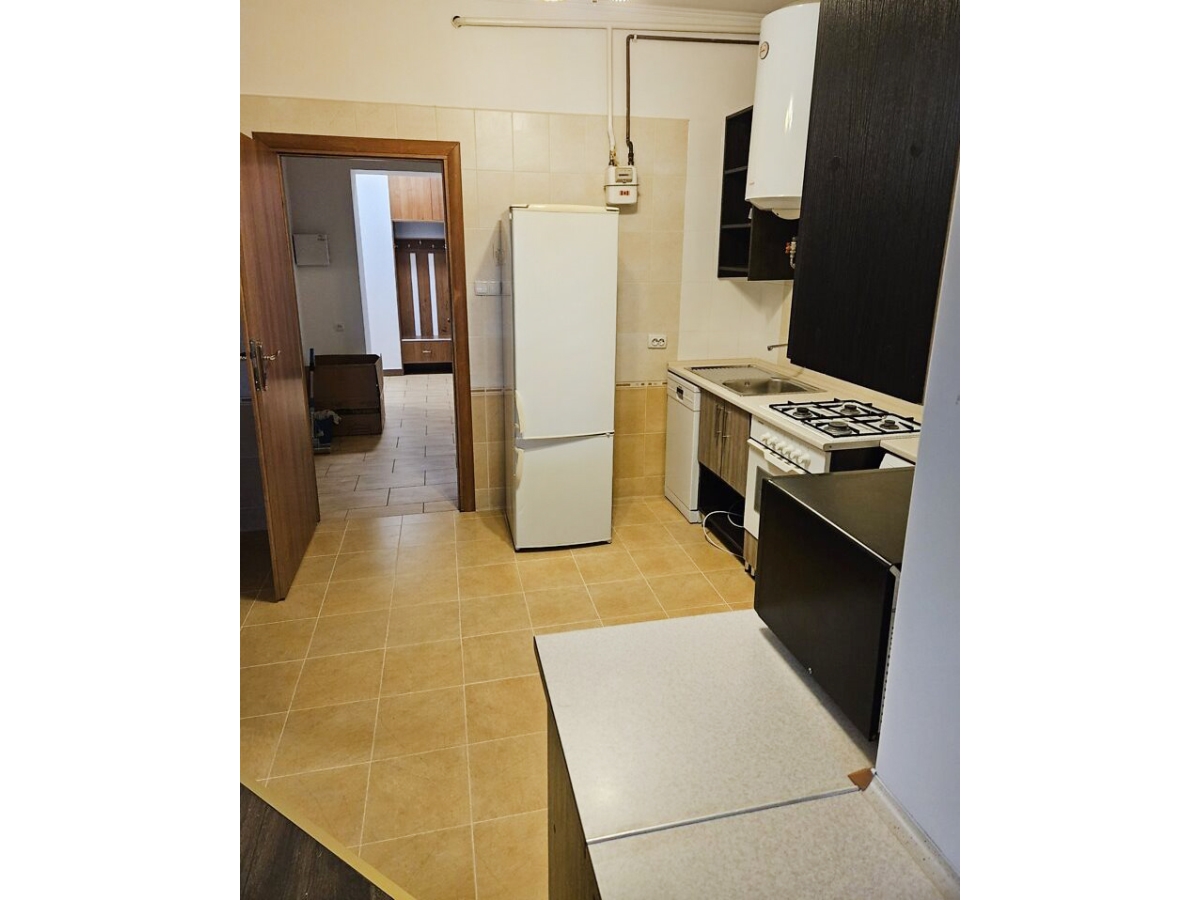 3-кім. квартира, Тернопіль, Кутківці, вул. Петра Батьківського (Бригадна)