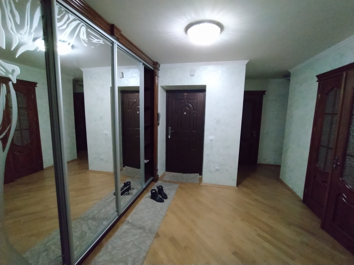 3-кім. квартира, Тернопіль, Універсам, вул. Злуки