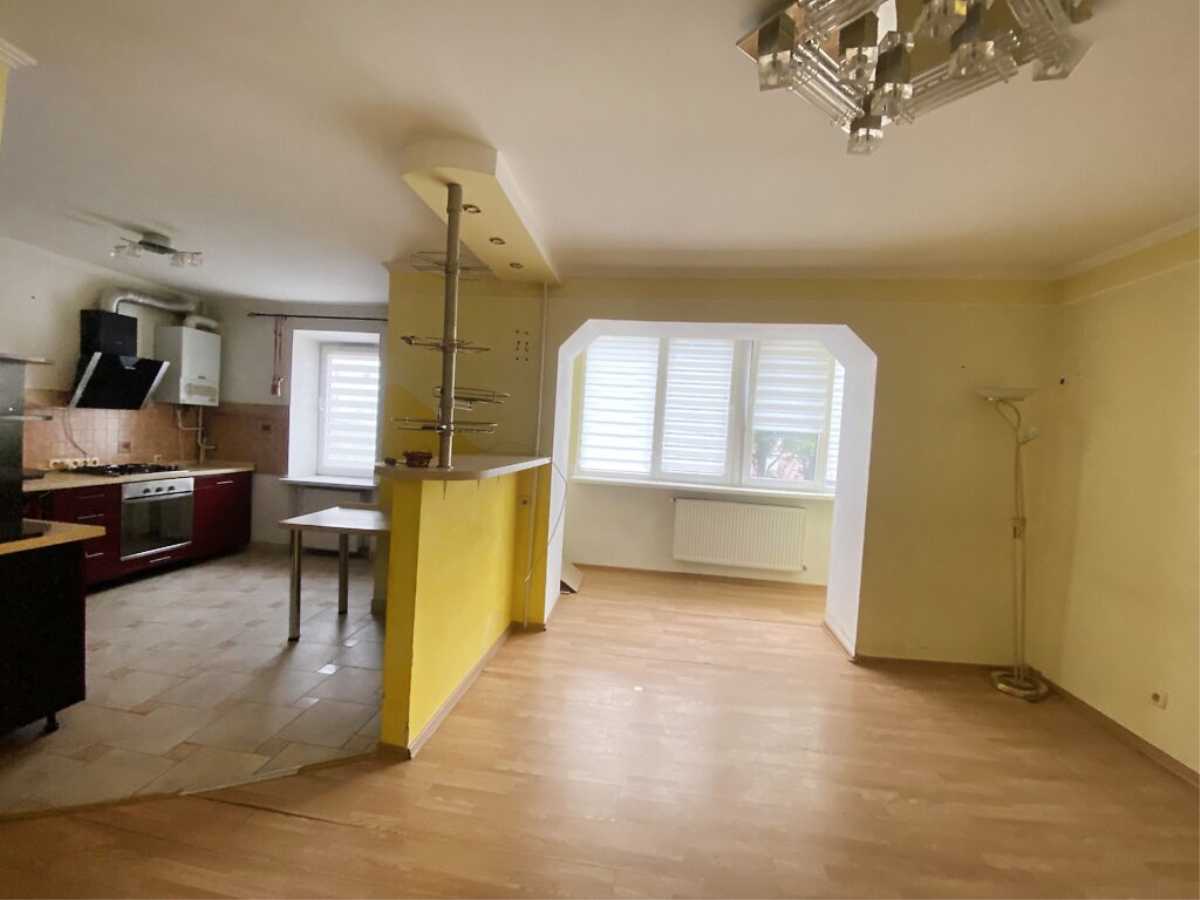 4-кім. квартира, Тернопіль, Кутківці, вул. Золотогірська