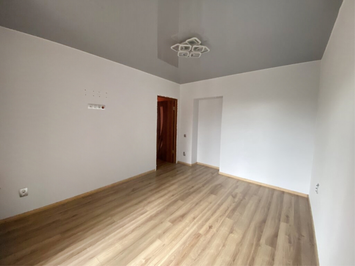 4-кім. квартира, Тернопіль, Кутківці, вул. Золотогірська