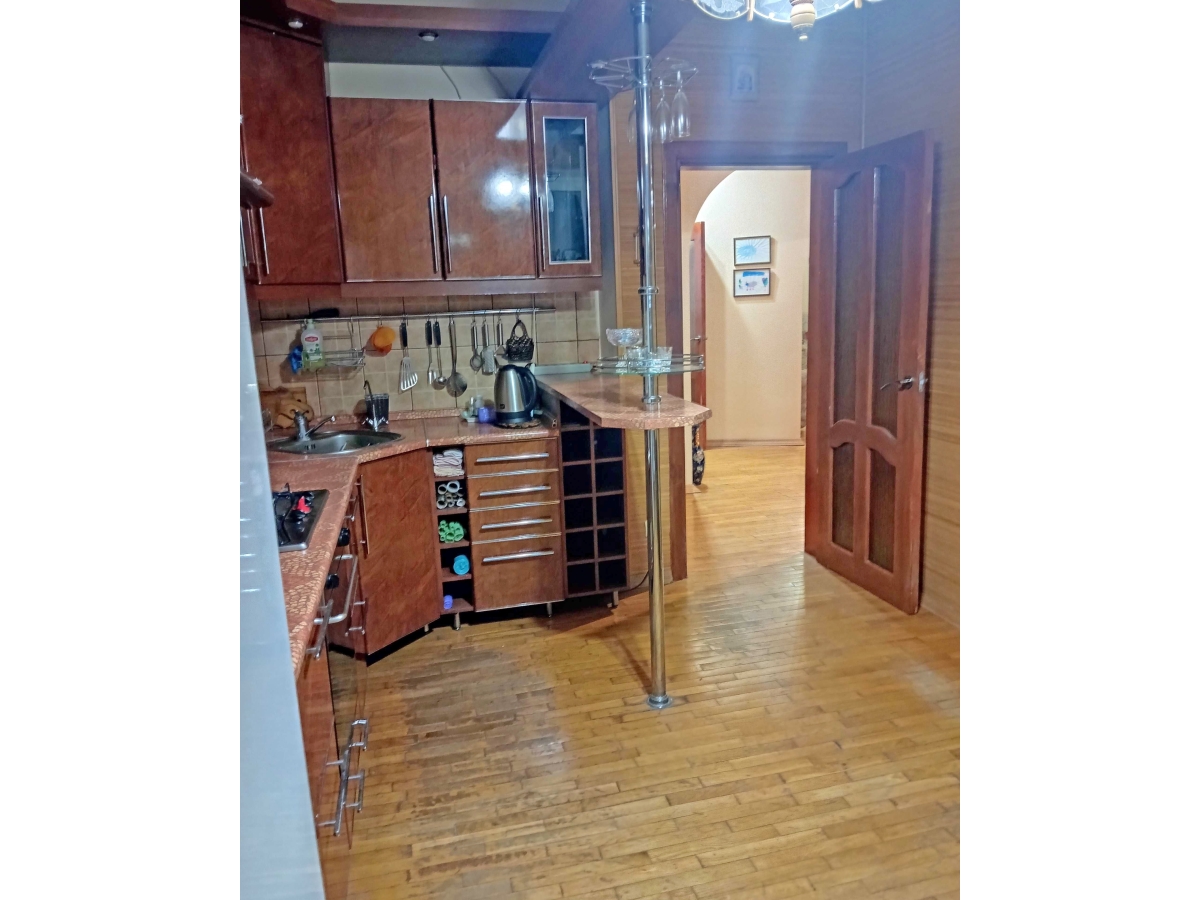 3-кім. квартира, Тернопіль, Новий світ, вул. Котляревського