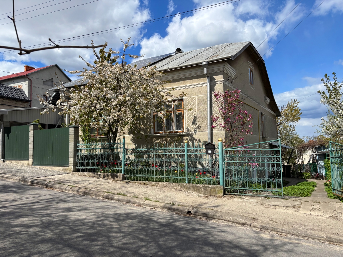 частина будинку, Тернопіль, Старий парк, вул. Рудницького
